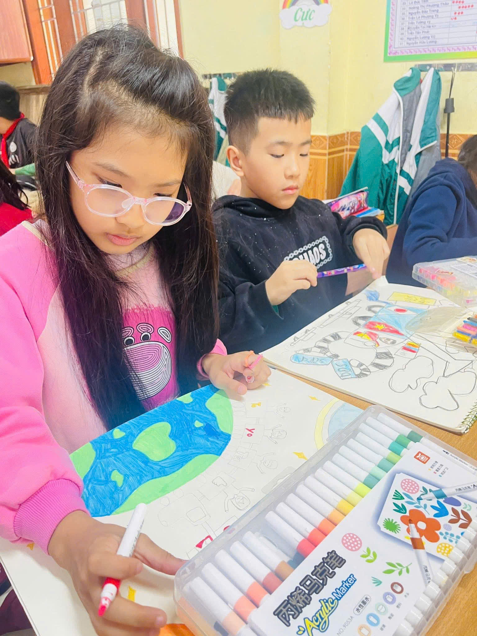 Lễ phát động cuộc thi vẽ tranh: “ Chiếc ô tô mơ ước của em”