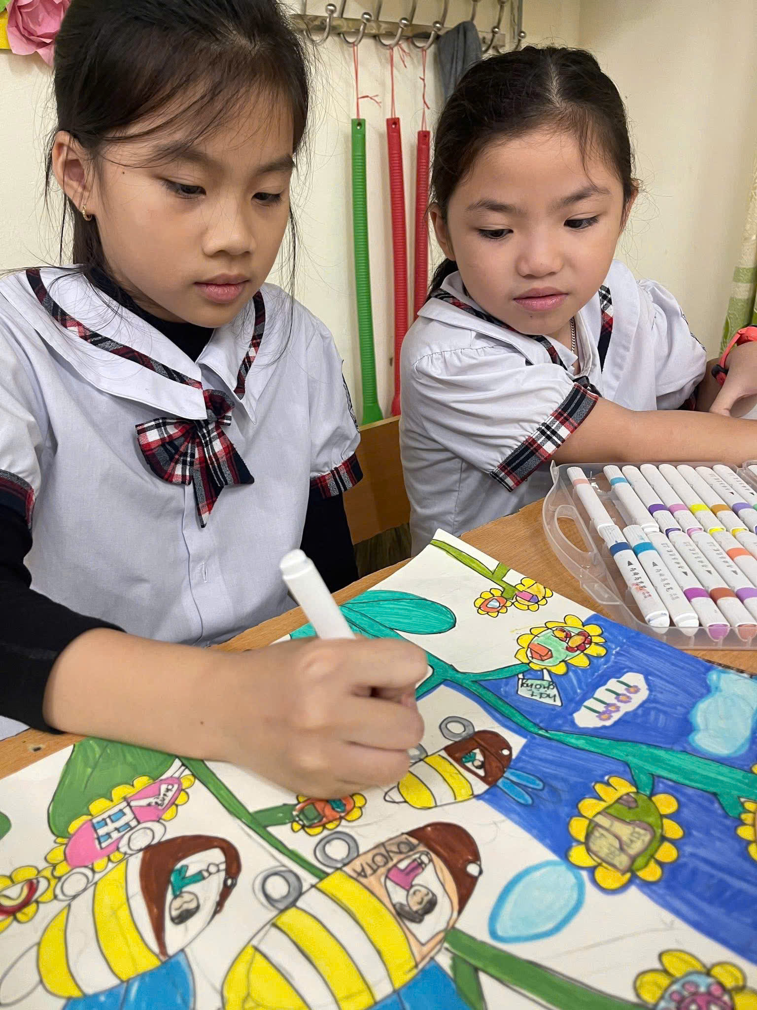 Lễ phát động cuộc thi vẽ tranh: “ Chiếc ô tô mơ ước của em”