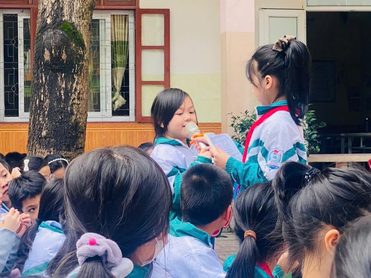 SINH HOẠT DƯỚI CỜ – TUYÊN TRUYỀN PHÒNG, CHỐNG BẠO LỰC HỌC ĐƯỜNG