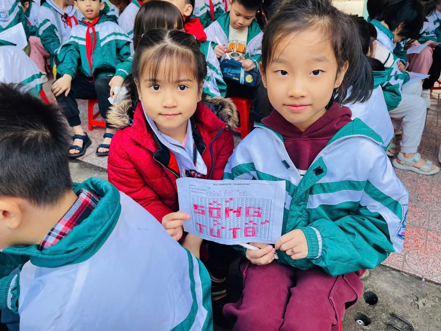 SINH HOẠT DƯỚI CỜ – TUYÊN TRUYỀN PHÒNG, CHỐNG BẠO LỰC HỌC ĐƯỜNG