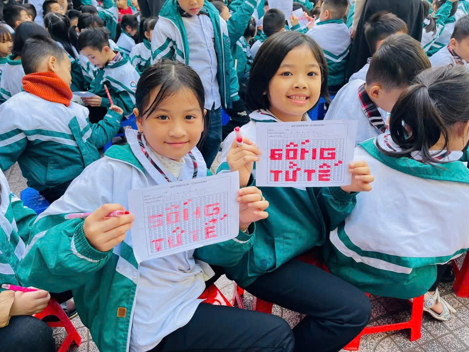 SINH HOẠT DƯỚI CỜ – TUYÊN TRUYỀN PHÒNG, CHỐNG BẠO LỰC HỌC ĐƯỜNG