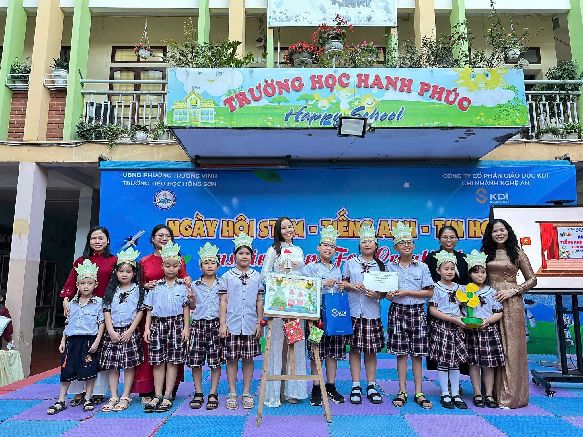 NGÀY HỘI STEM - TIẾNG ANH - TIN HỌC