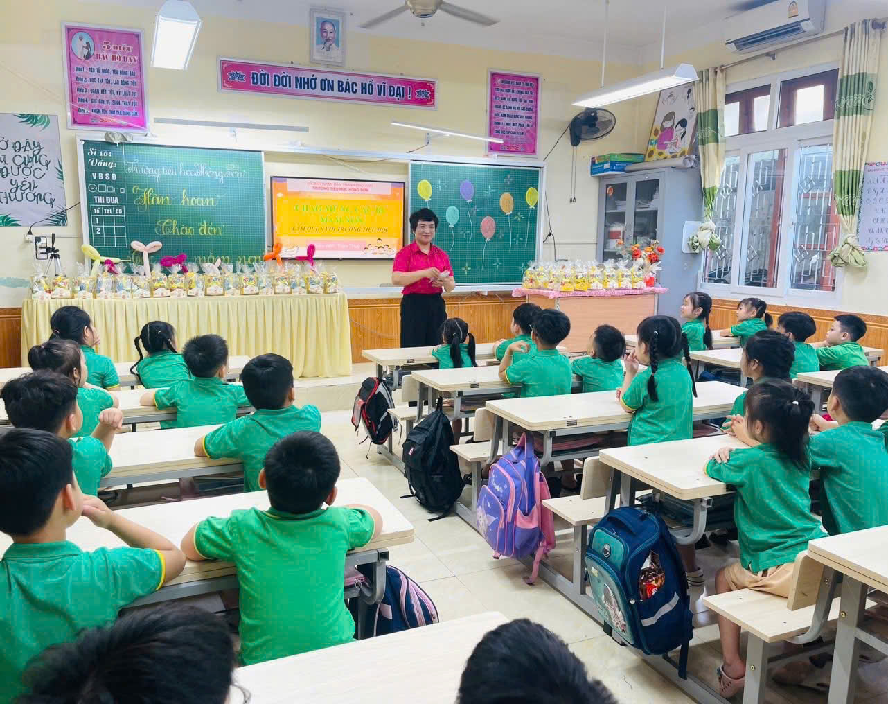HOẠT ĐỘNG TRẢI NGHIỆM: