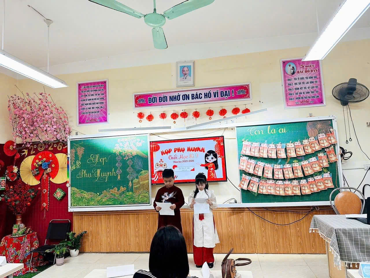 Buổi họp phụ huynh cuối học kì I