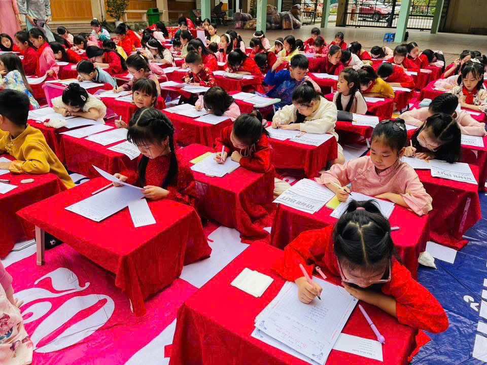 CHÀO XUÂN BÍNH NGỌ 2026 – XUÂN YÊU THƯƠNG