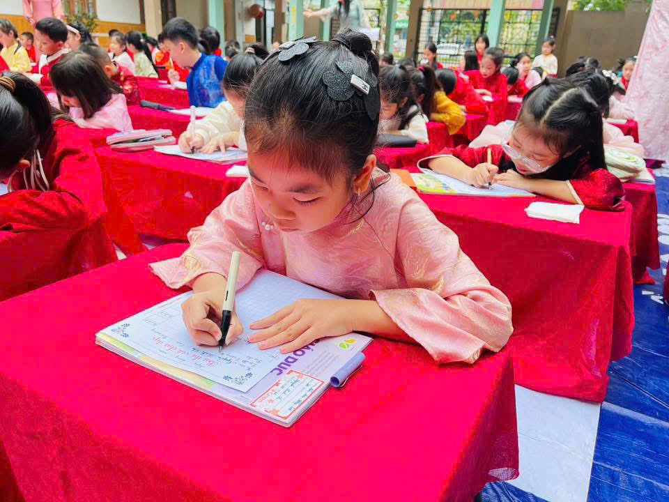 CHÀO XUÂN BÍNH NGỌ 2026 – XUÂN YÊU THƯƠNG