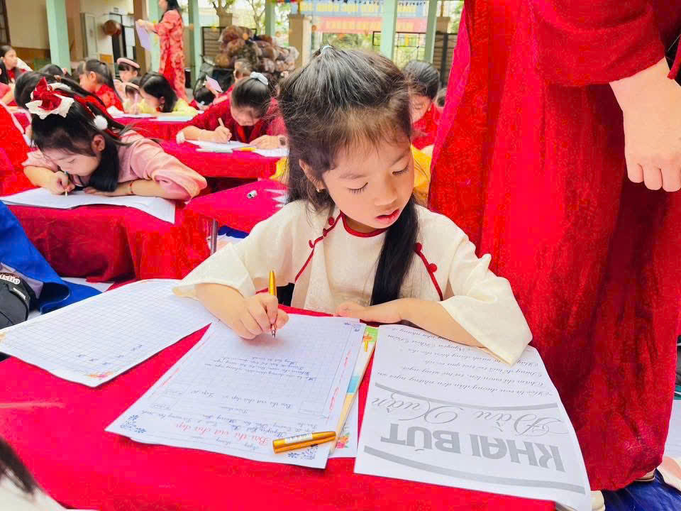 CHÀO XUÂN BÍNH NGỌ 2026 – XUÂN YÊU THƯƠNG