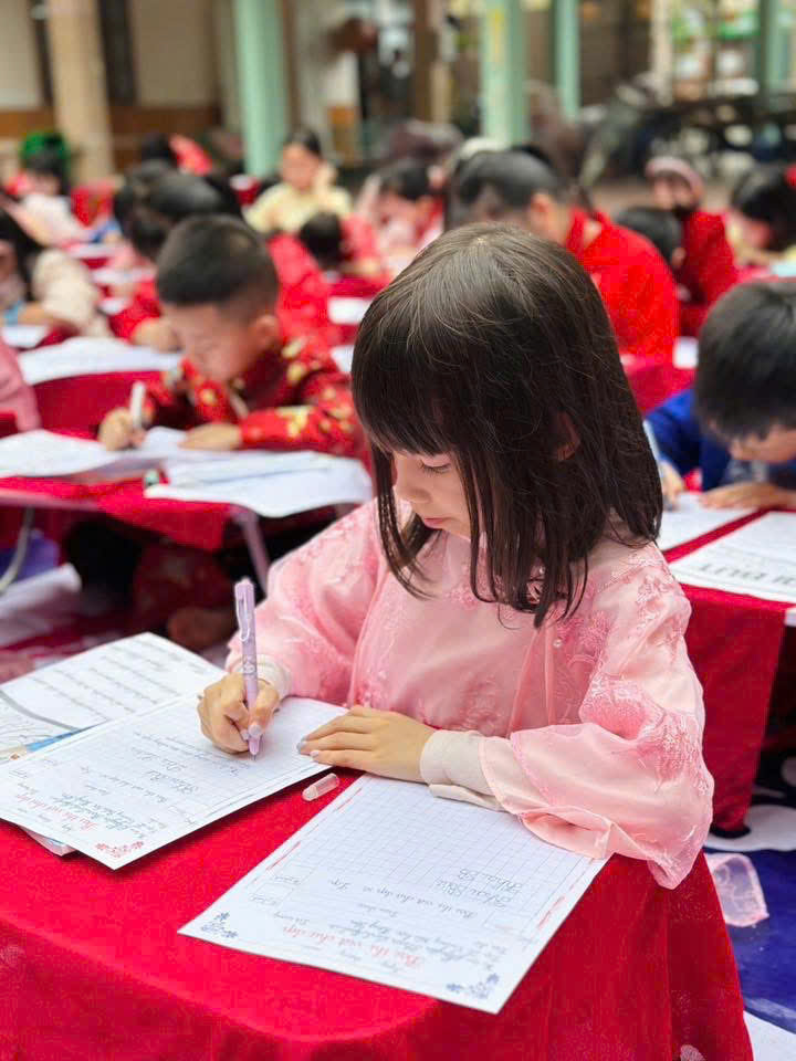 CHÀO XUÂN BÍNH NGỌ 2026 – XUÂN YÊU THƯƠNG