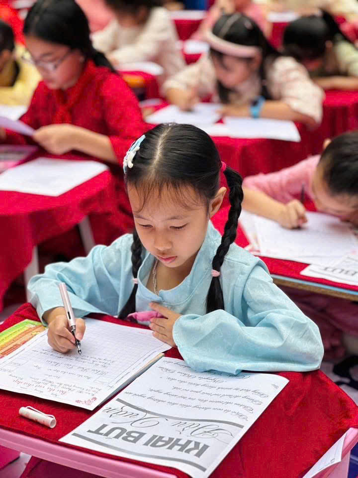 CHÀO XUÂN BÍNH NGỌ 2026 – XUÂN YÊU THƯƠNG