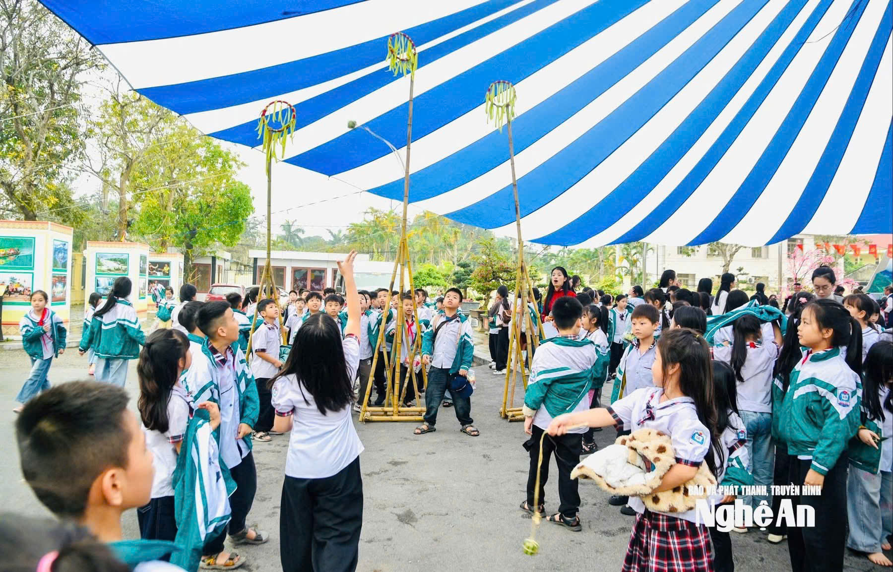TRẢI NGHIỆM “HƯƠNG SẮC VÙNG CAO” – HÀNH TRÌNH KHÁM PHÁ VĂN HÓA THÚ VỊ!