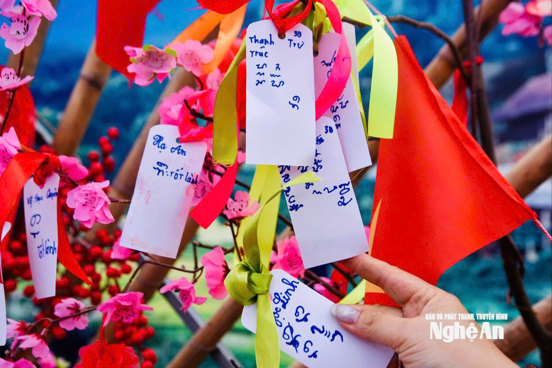 TRẢI NGHIỆM “HƯƠNG SẮC VÙNG CAO” – HÀNH TRÌNH KHÁM PHÁ VĂN HÓA THÚ VỊ!