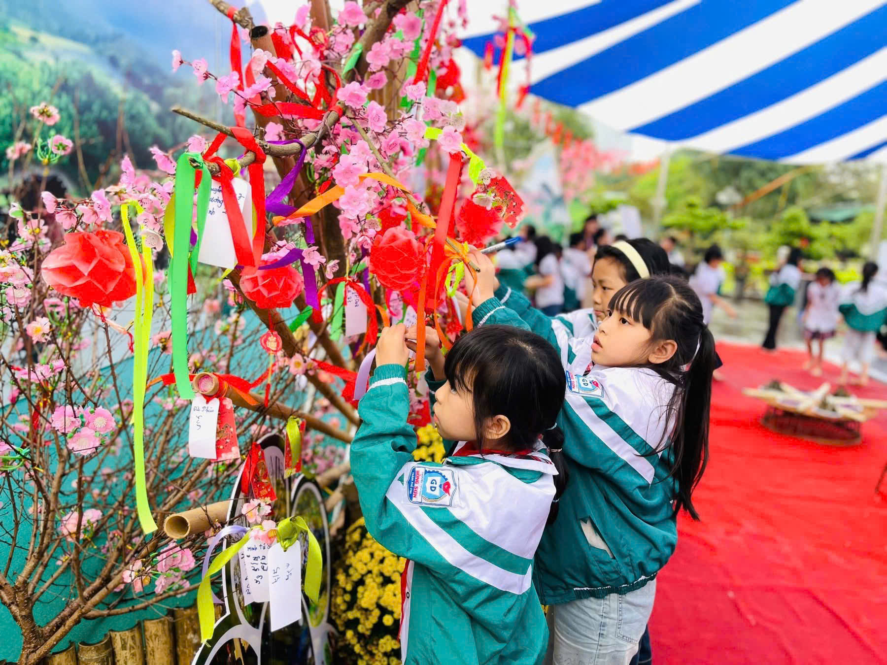 TRẢI NGHIỆM “HƯƠNG SẮC VÙNG CAO” – HÀNH TRÌNH KHÁM PHÁ VĂN HÓA THÚ VỊ!