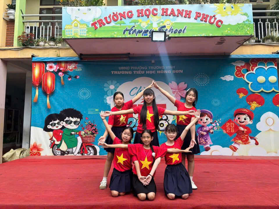 Sinh hoạt dưới cờ khối 5 – Chủ đề: “Gương người tốt, việc tốt”