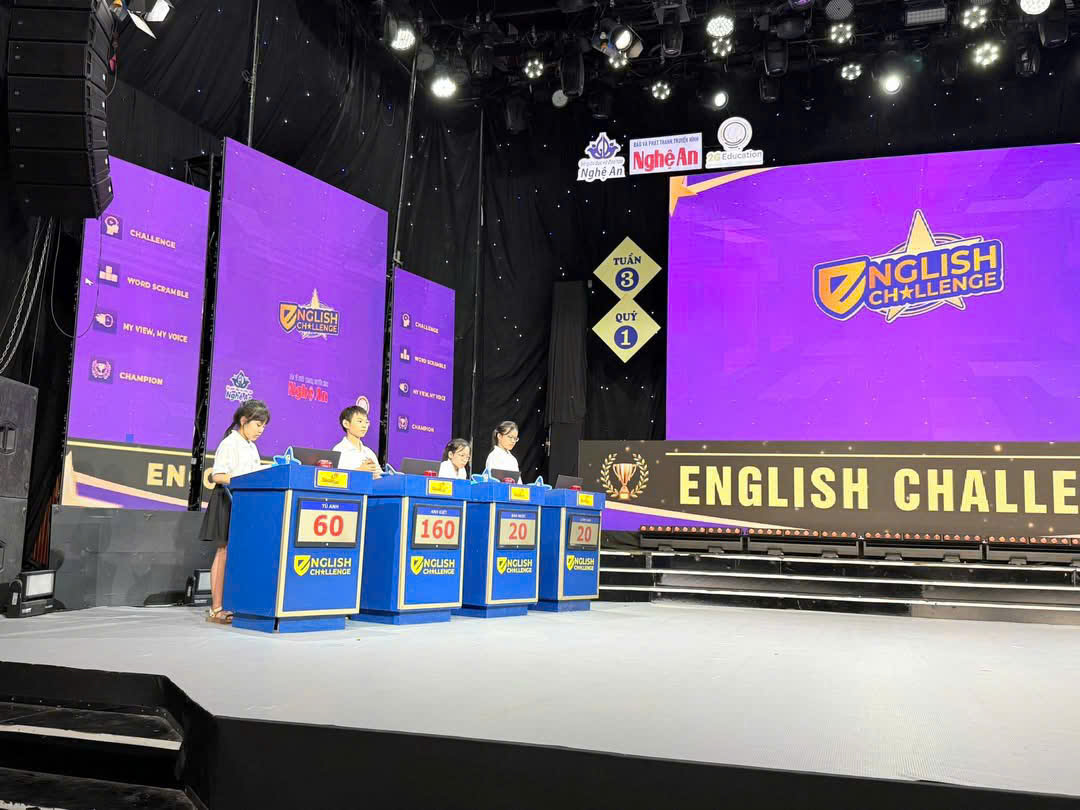 VINH DANH HỌC SINH XUẤT SẮC – TỎA SÁNG TẠI ENGLISH CHALLENGE