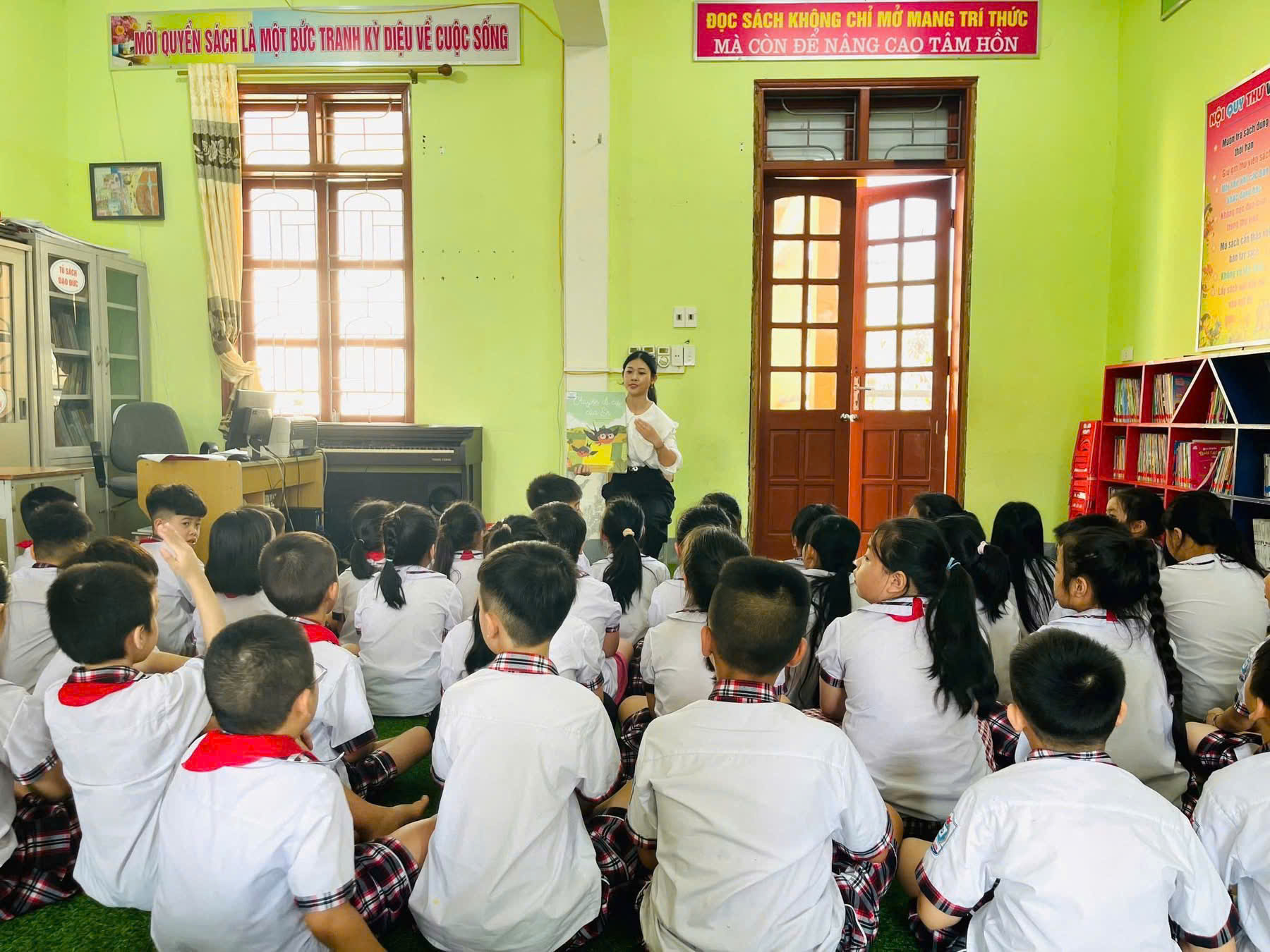 TIẾT HỌC NGOÀI KHÔNG GIAN LỚP HỌC- LAN TOẢ VĂN HOÁ ĐỌC