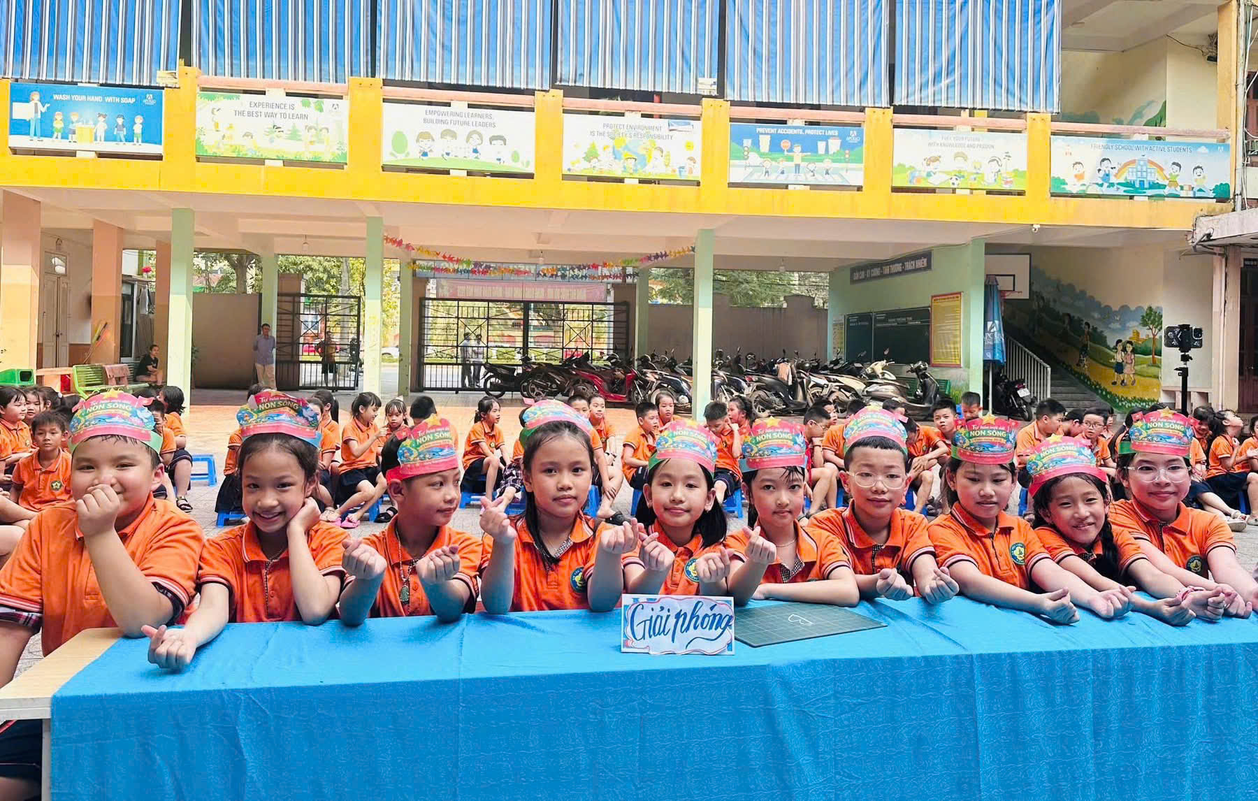 TỰ HÀO MỘT DẢI NON SÔNG – KHI LỊCH SỬ HÓA THÀNH NHỮNG BÀI HỌC SỐNG ĐỘNG