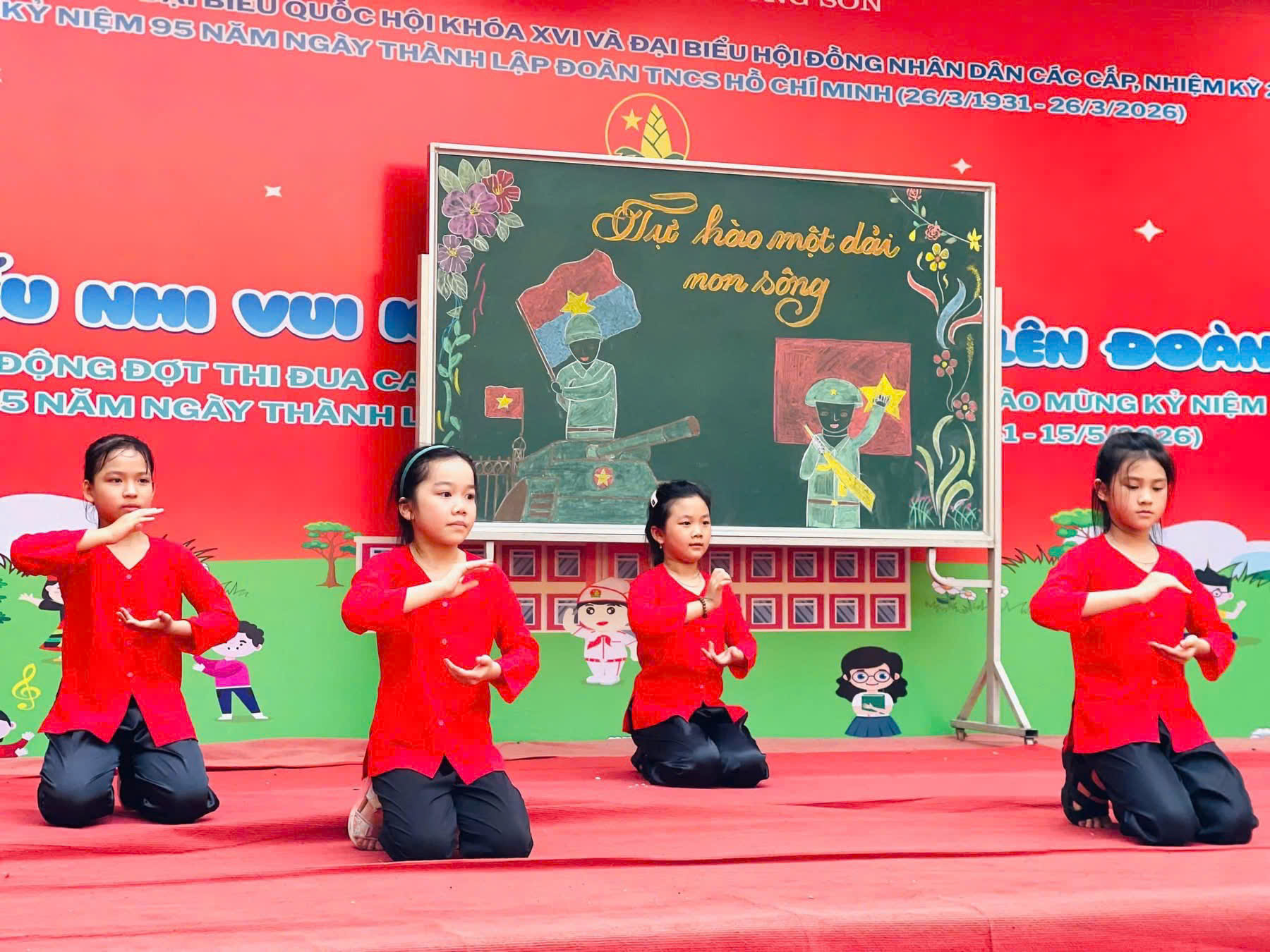 TỰ HÀO MỘT DẢI NON SÔNG – KHI LỊCH SỬ HÓA THÀNH NHỮNG BÀI HỌC SỐNG ĐỘNG