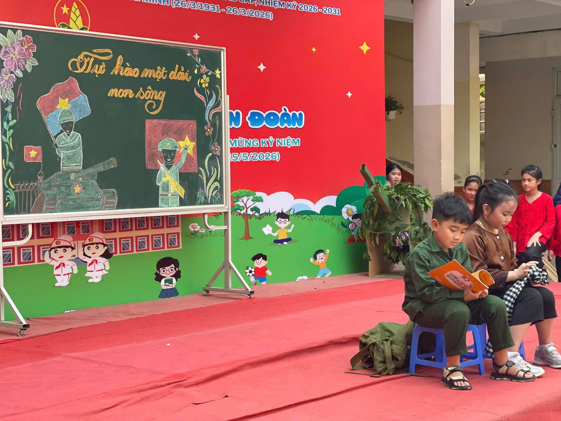 TỰ HÀO MỘT DẢI NON SÔNG – KHI LỊCH SỬ HÓA THÀNH NHỮNG BÀI HỌC SỐNG ĐỘNG