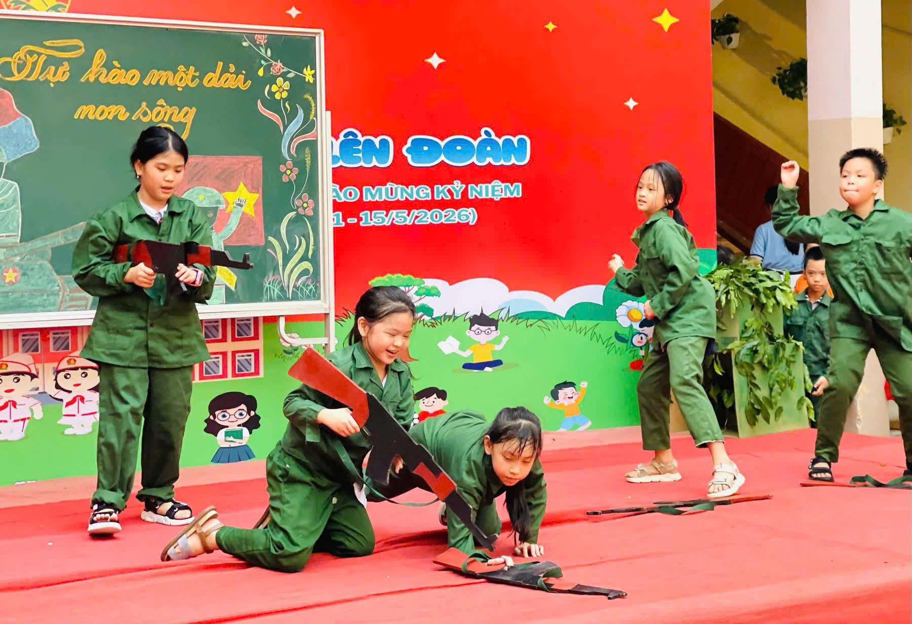 TỰ HÀO MỘT DẢI NON SÔNG – KHI LỊCH SỬ HÓA THÀNH NHỮNG BÀI HỌC SỐNG ĐỘNG