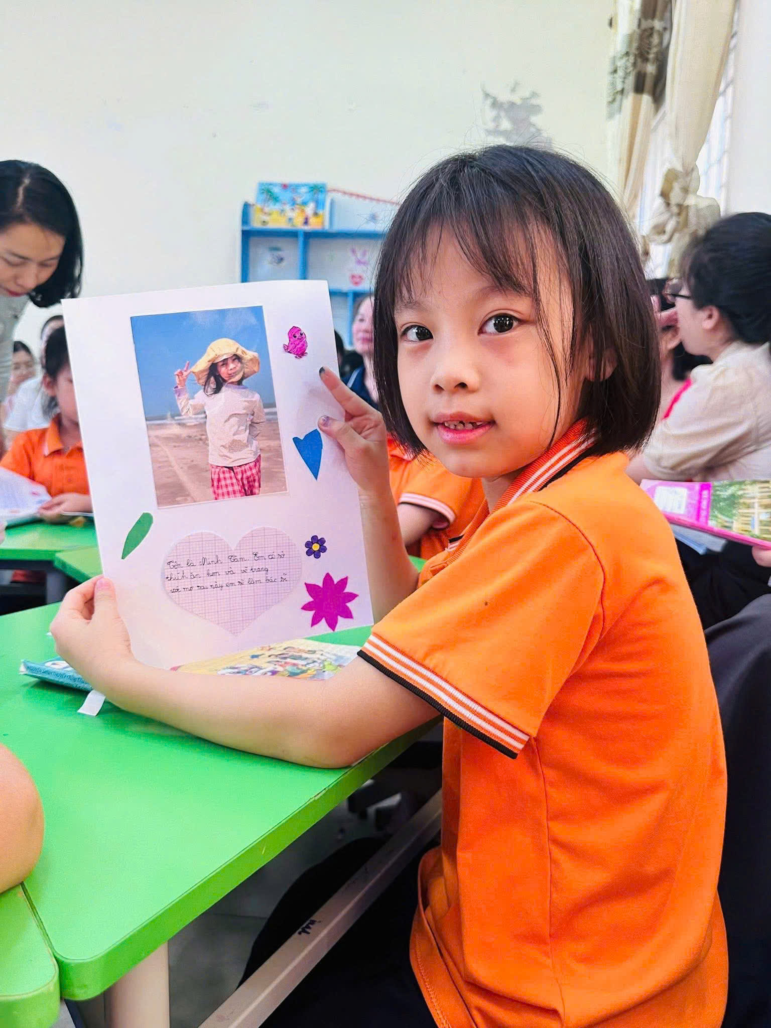 Trường Tiểu học Hồng Sơn tiếp tục hành trình đổi mới sáng tạo với những tiết sinh hoạt chuyên đề thiết thực, góp phần nâng cao chất lượng dạy học theo Chương trình GDPT 2018