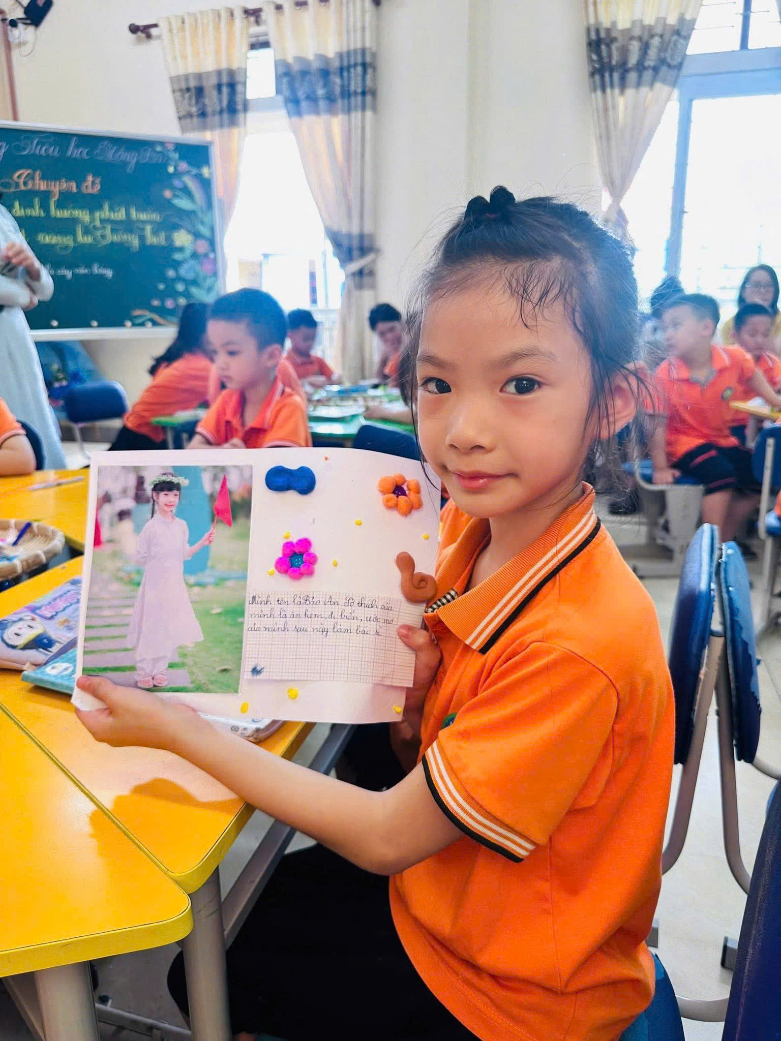 Trường Tiểu học Hồng Sơn tiếp tục hành trình đổi mới sáng tạo với những tiết sinh hoạt chuyên đề thiết thực, góp phần nâng cao chất lượng dạy học theo Chương trình GDPT 2018