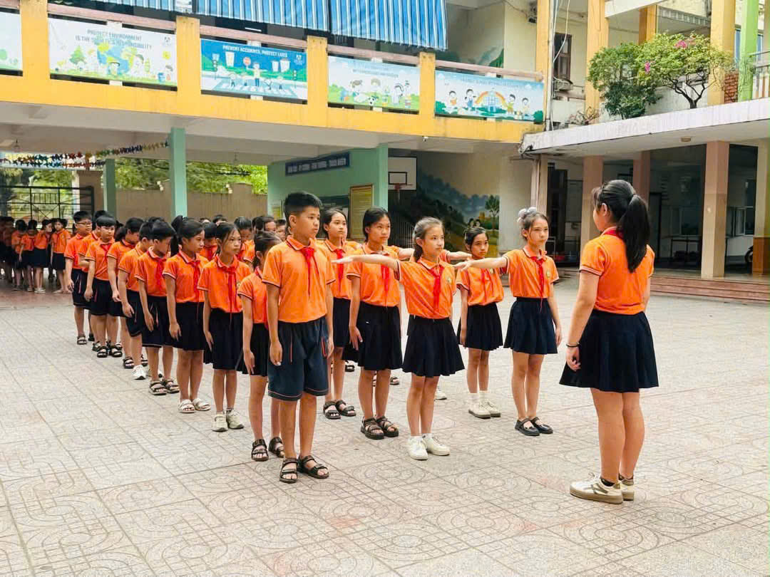 HỘI THI NGHI THỨC ĐỘI - MÚA HÁT TẬP THỂ