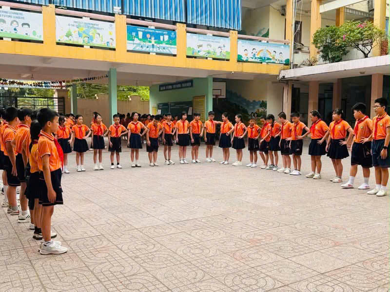 HỘI THI NGHI THỨC ĐỘI - MÚA HÁT TẬP THỂ