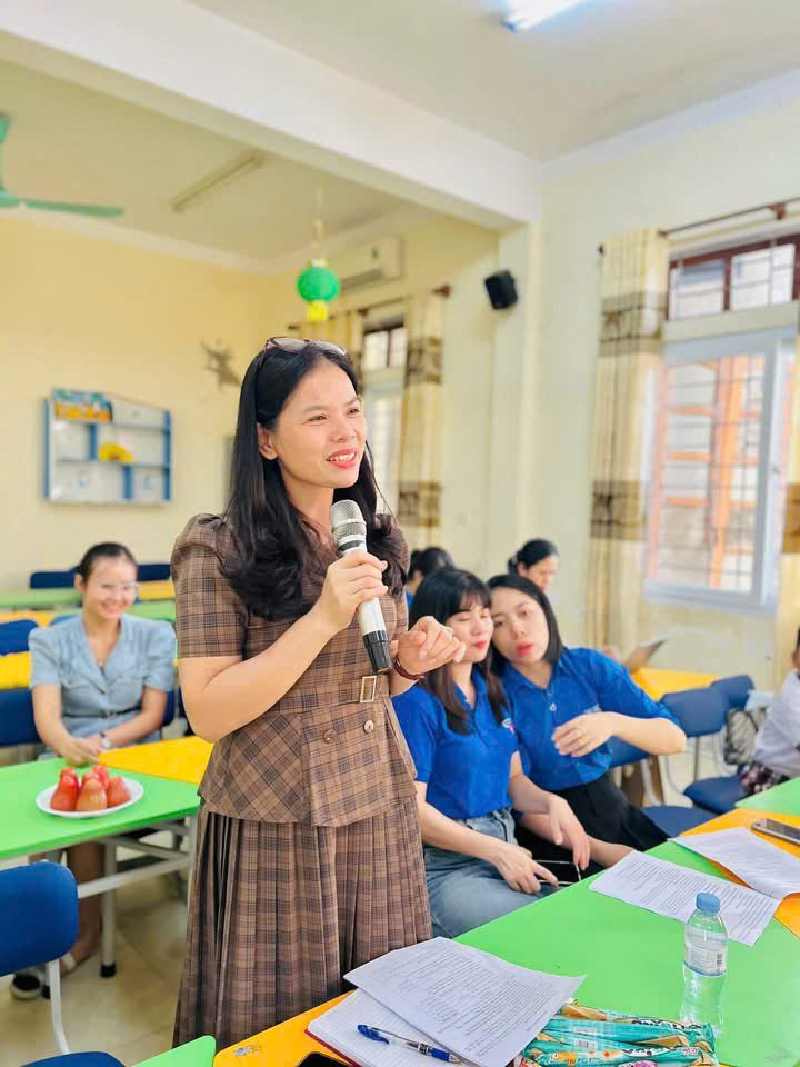 Đại hội chi đoàn TNCS Hồ Chí Minh nhiệm kỳ 2025 - 2027