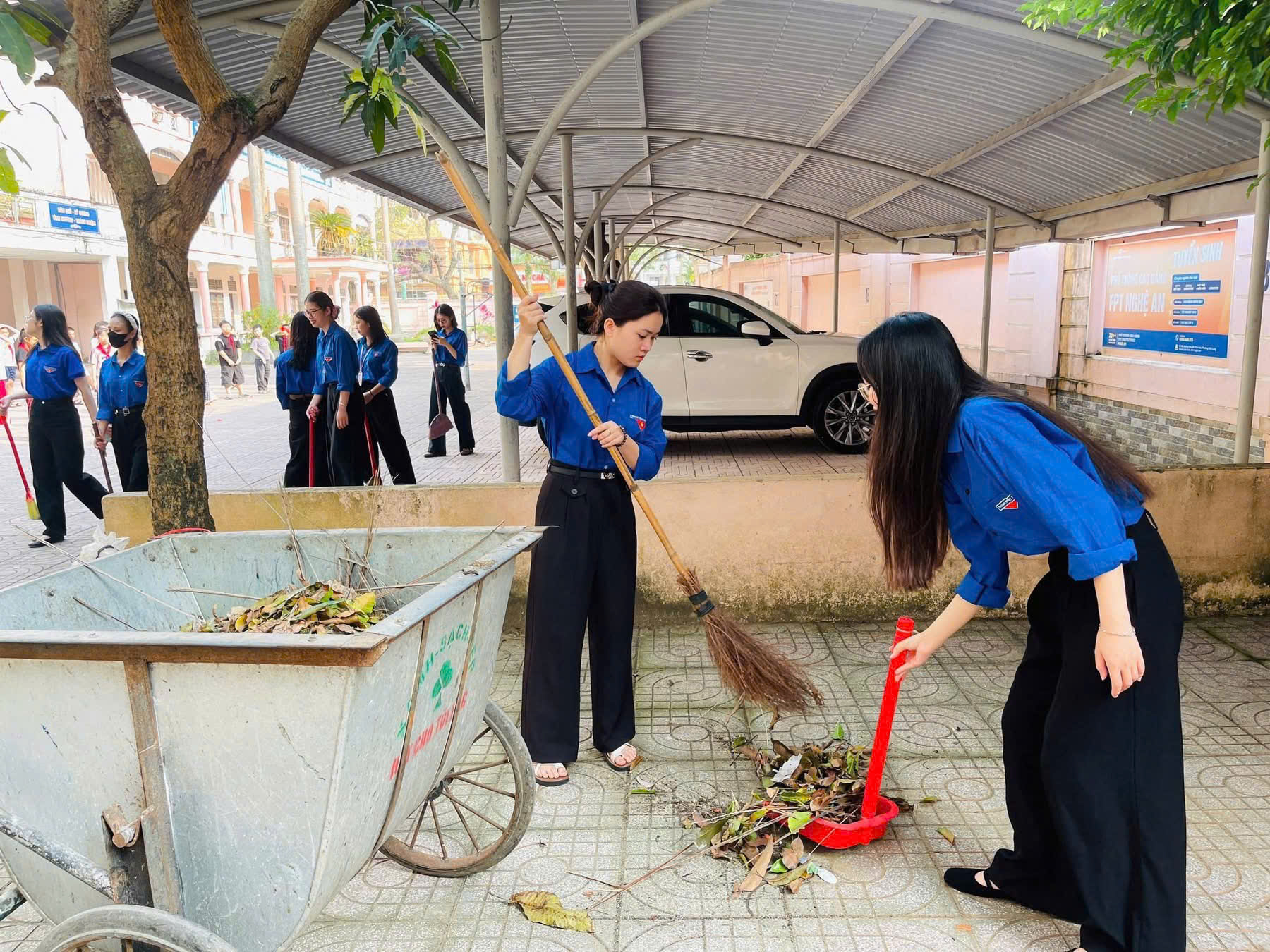 TRƯỜNG TIỂU HỌC HỒNG SƠN HƯỞNG ỨNG KỶ NIỆM NGÀY THÀNH LẬP ĐOÀN TNCS HỒ CHÍ MINH