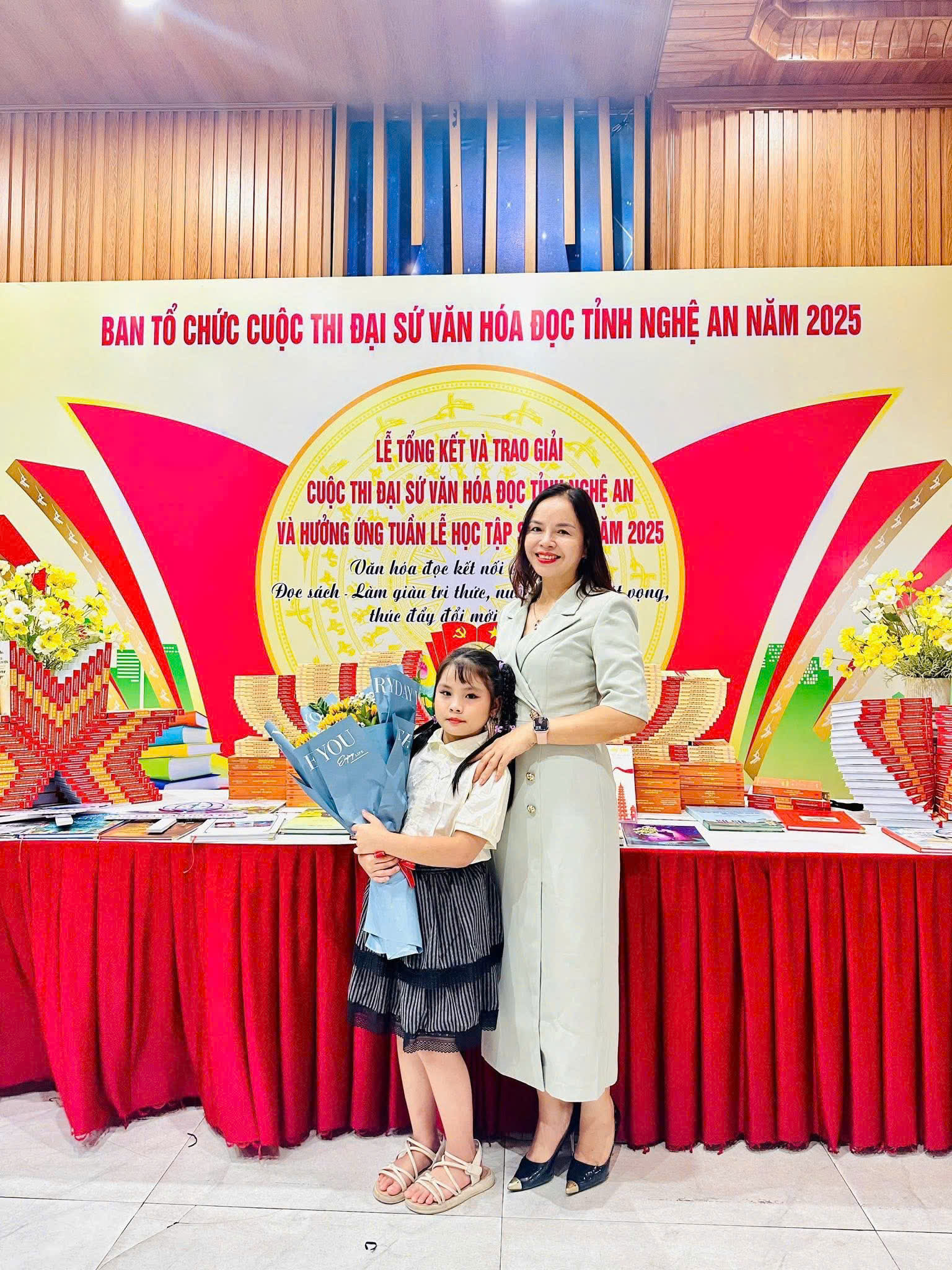 Chúc mừng bạn Nguyễn Vũ An Nhiên học sinh lớp 3E đã đạt giải Video ấn tượng nhất trong cuộc thi Đại sứ văn hoá đọc tỉnh Nghệ An năm 2025.