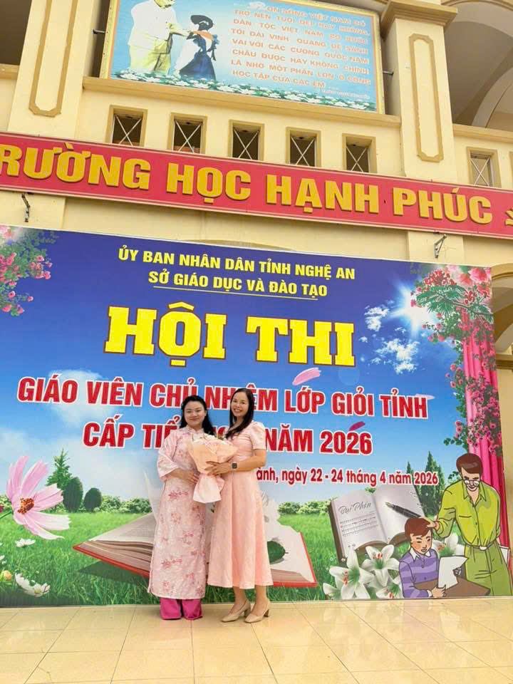 Xin chúc mừng cô giáo Nguyễn Thị Quỳnh đã đạt Giáo viên chủ nhiệm giỏi cấp Tỉnh, năm học 2025-2026