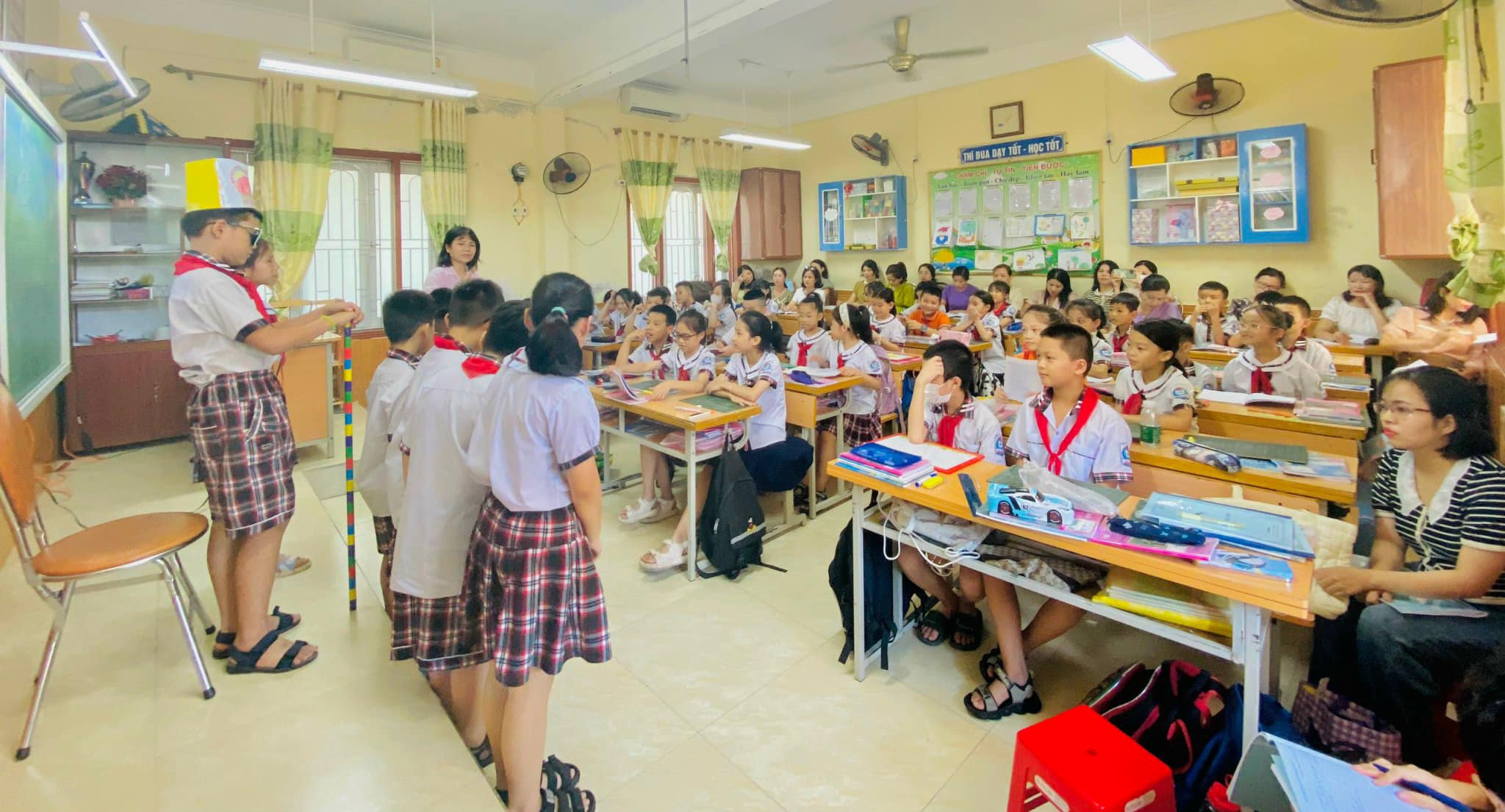 CHUỖI HOẠT ĐỘNG Ý NGHĨA CỦA TRƯỜNG TIỂU HỌC HỒNG SƠN TRONG TUẦN 4 VÀ TUẦN 5