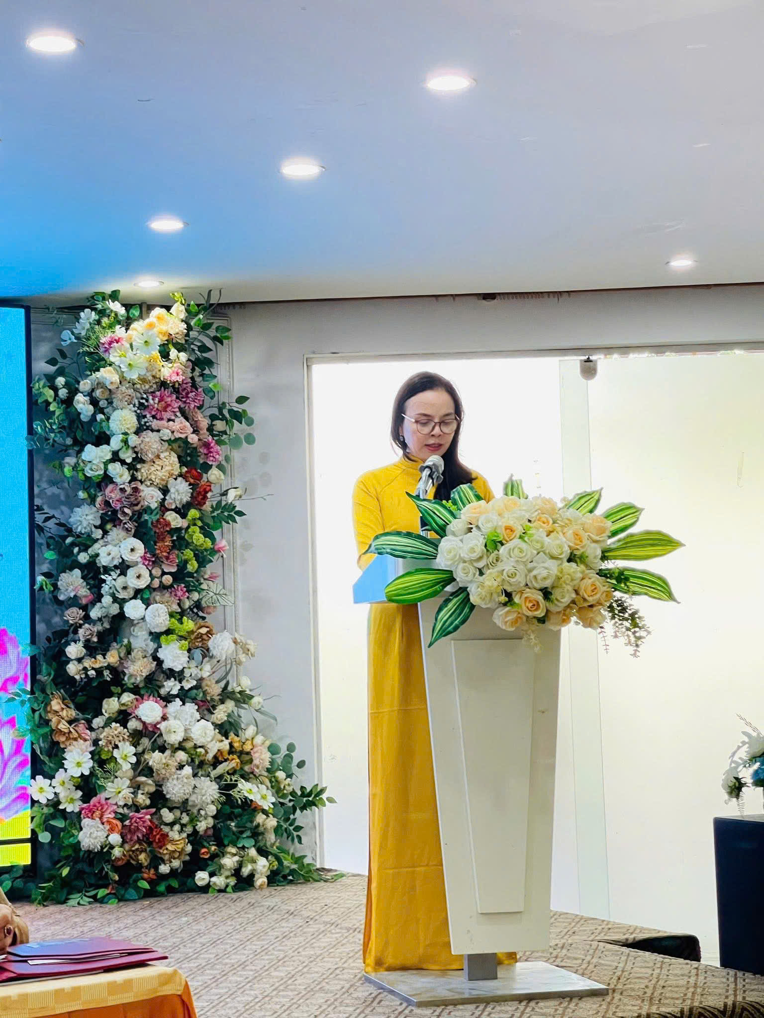 HỘI NGHỊ VIÊN CHỨC, NGƯỜI LAO ĐỘNG TRƯỜNG TIỂU HỌC HỒNG SƠN NĂM HỌC 2025 – 2026
