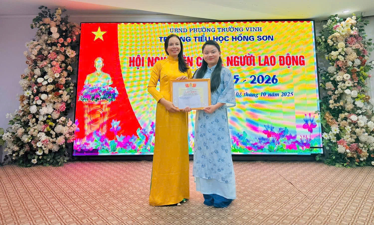 HỘI NGHỊ VIÊN CHỨC, NGƯỜI LAO ĐỘNG TRƯỜNG TIỂU HỌC HỒNG SƠN NĂM HỌC 2025 – 2026