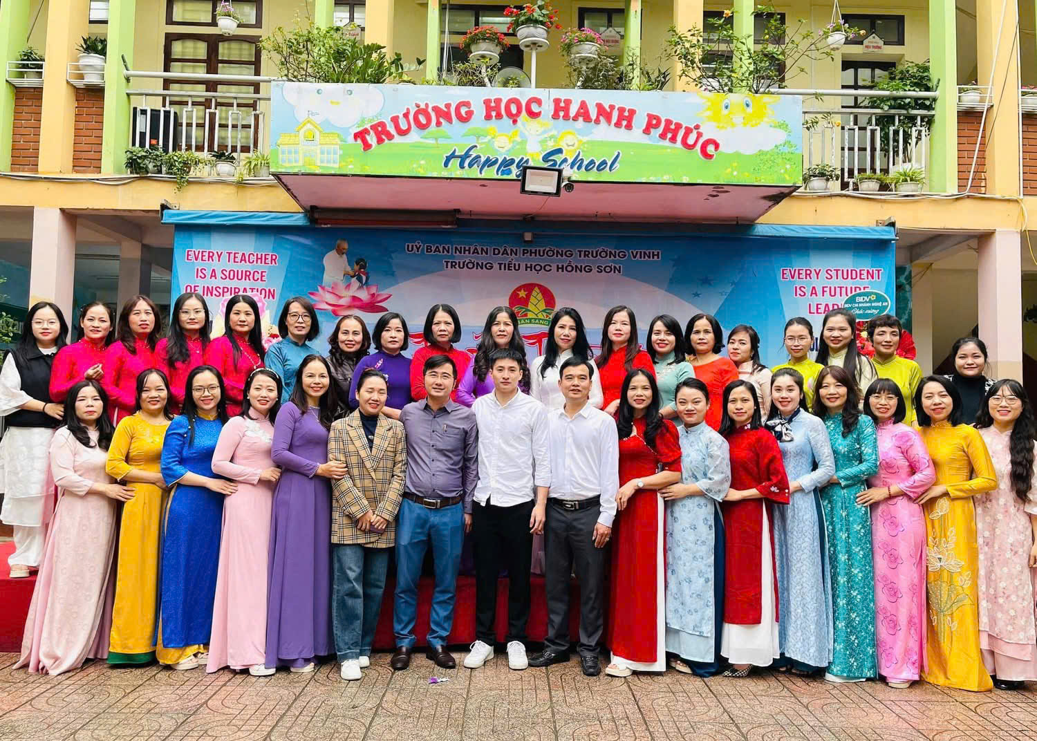 TOẠ ĐÀM KỶ NIỆM 43 NĂM NGÀY NHÀ GIÁO VIỆT NAM(20/11/1982 – 20/11/2025)