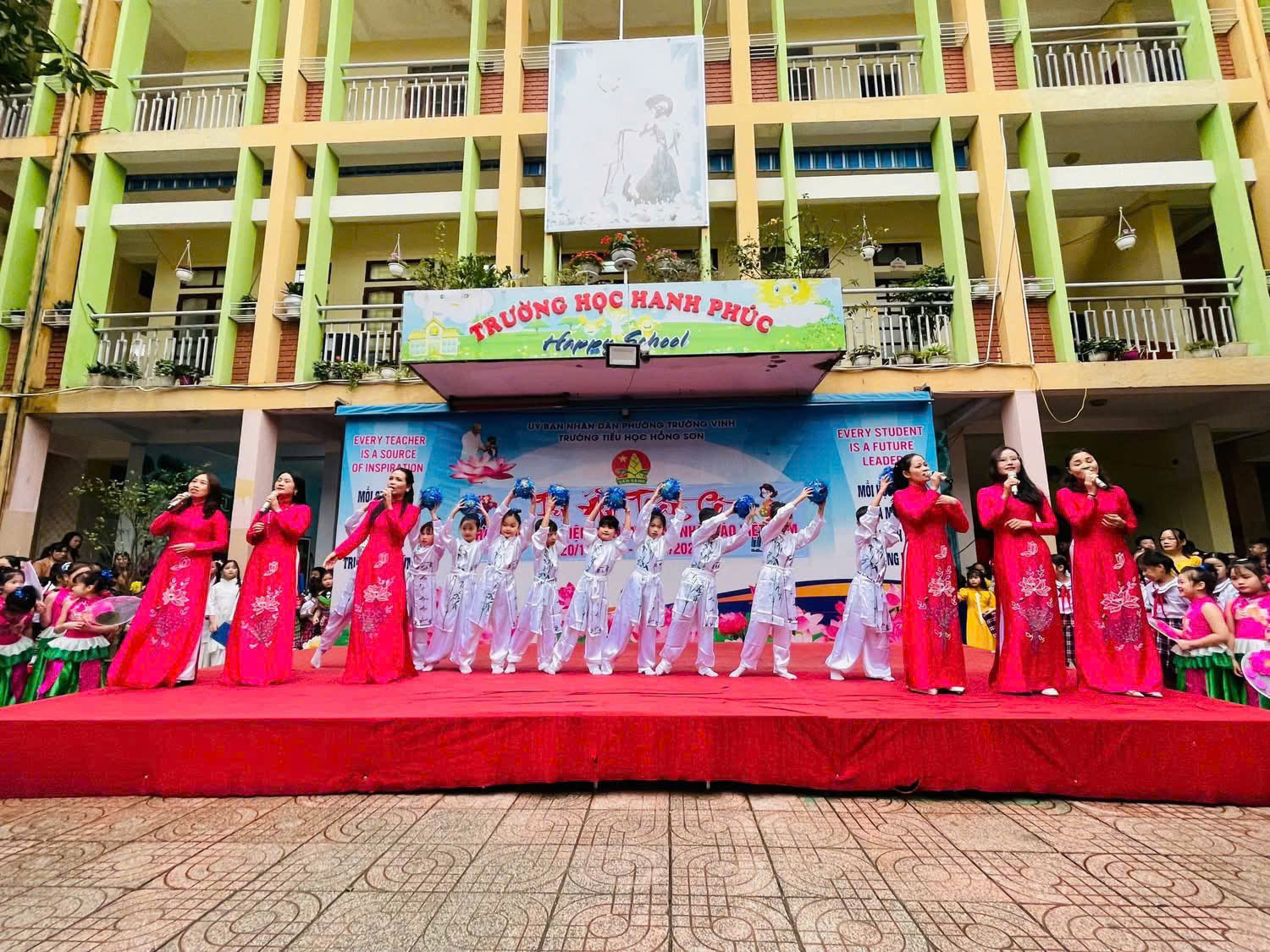 TOẠ ĐÀM KỶ NIỆM 43 NĂM NGÀY NHÀ GIÁO VIỆT NAM(20/11/1982 – 20/11/2025)