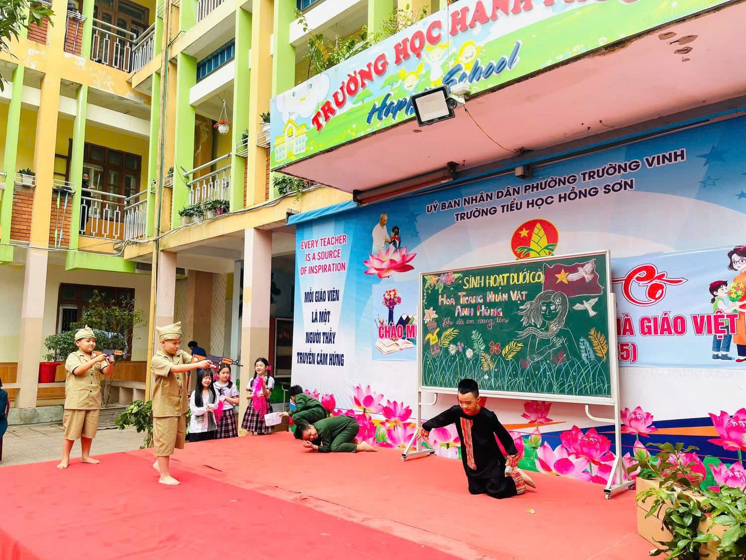 SINH HOẠT DƯỚI CỜ – CHỦ ĐỀ: HÓA TRANG NHÂN VẬT ANH HÙNG CHI ĐỘI EM MANG TÊN