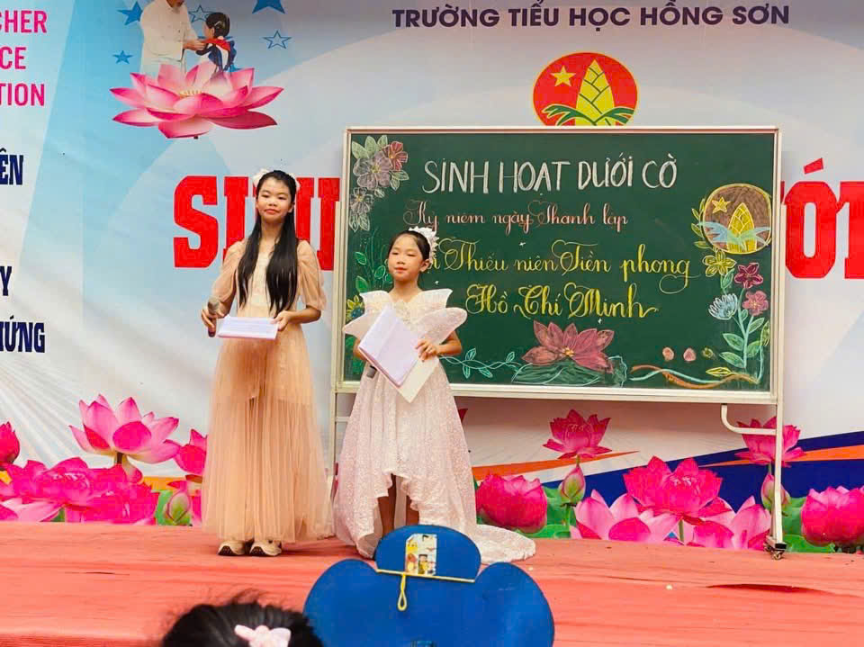 SINH HOẠT DƯỚI CỜ – RỰC RỠ SẮC MÀU MĂNG NON HỒNG SƠN